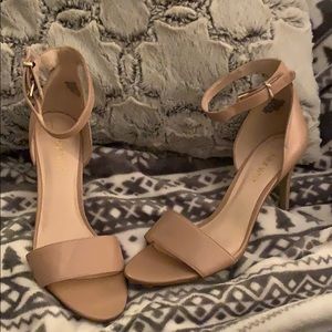 Nine West nude heels